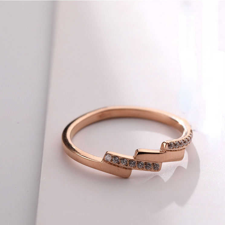 Rose Gold Zircon Inlaid Stainless Steel Ring