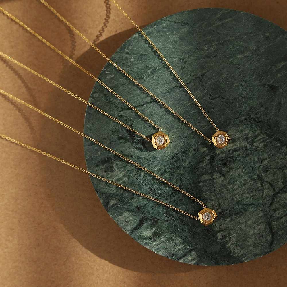 Geometric Single Diamond Plated 18K Gold Necklace Clavicle Chain