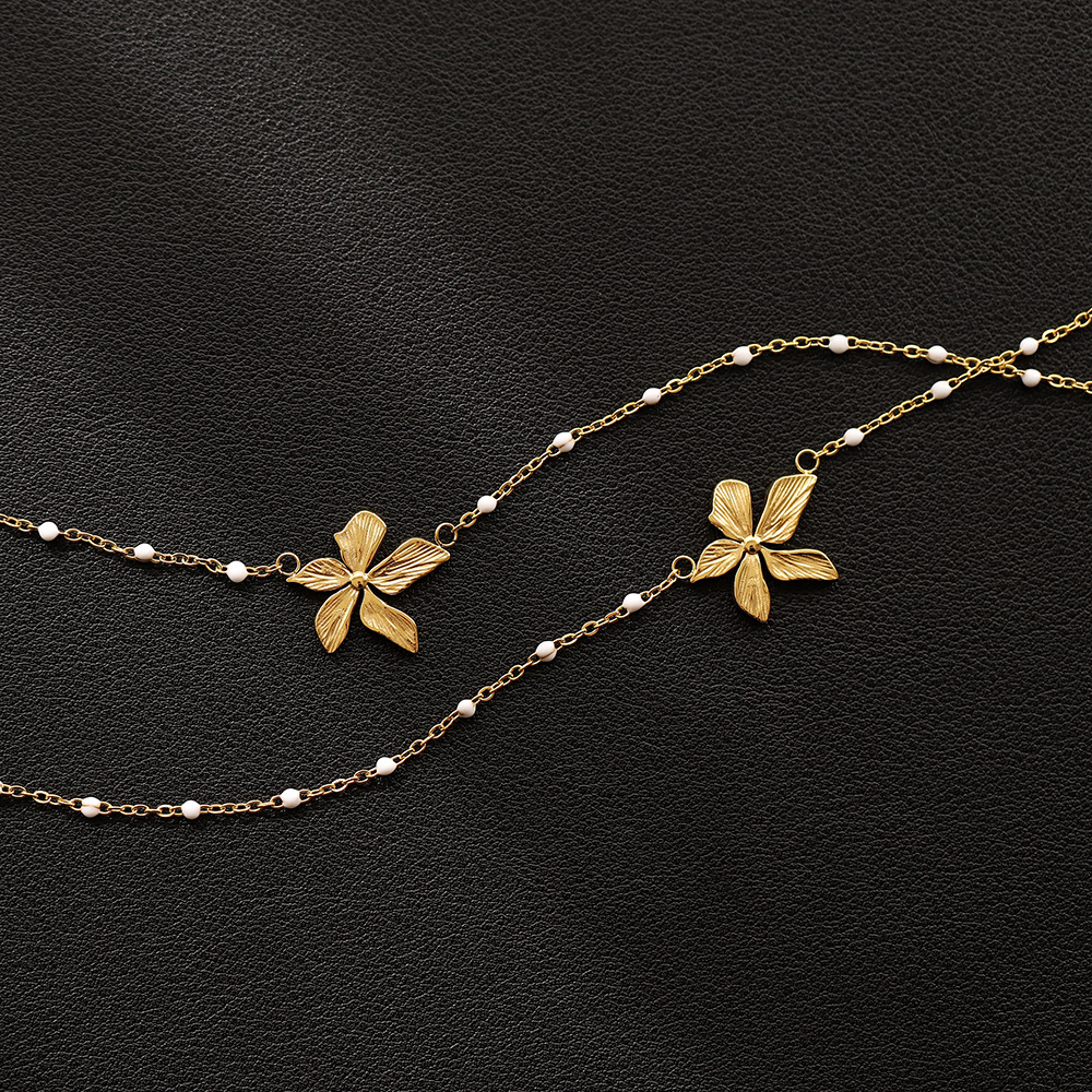 Flower Short Clavicle Chain Necklace