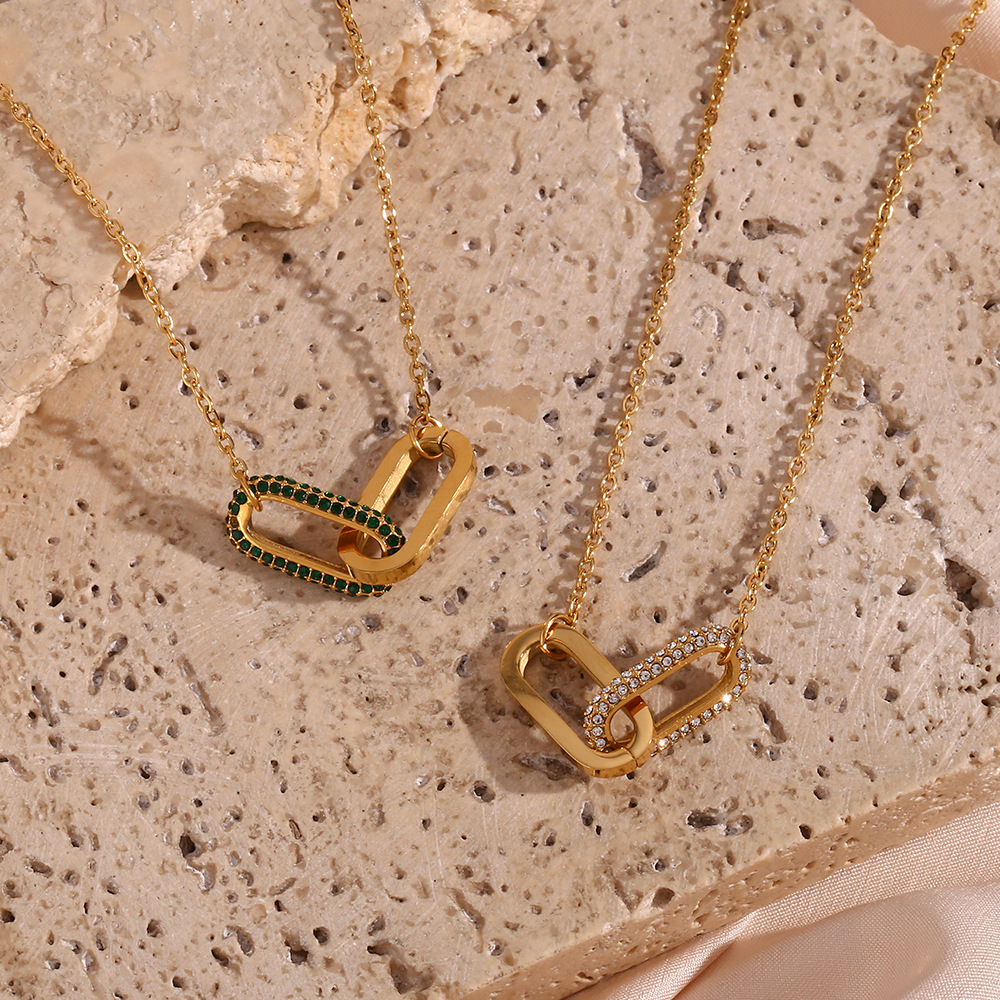 Ins Style Popular Diamond Inlaid Geometric Pendant Necklace