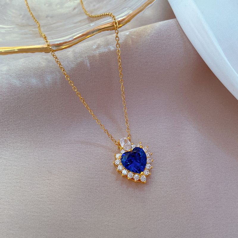 blue stone, necklace
