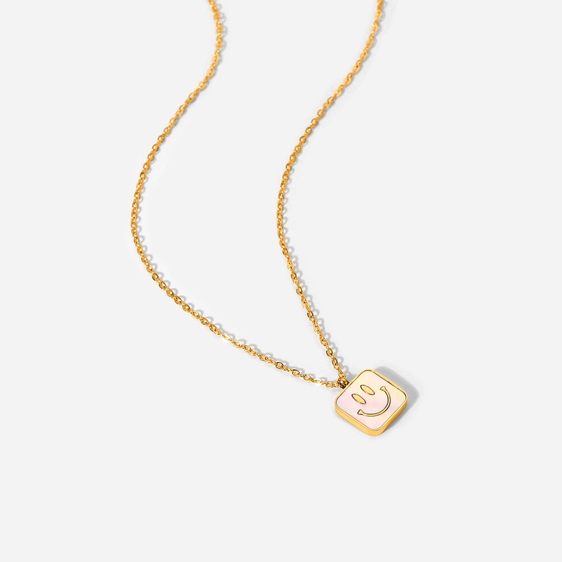 face, gold color