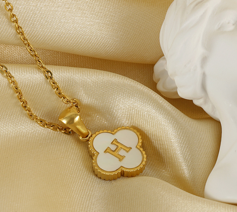 lucky clover, gold stainless steel necklace, fashion necklace