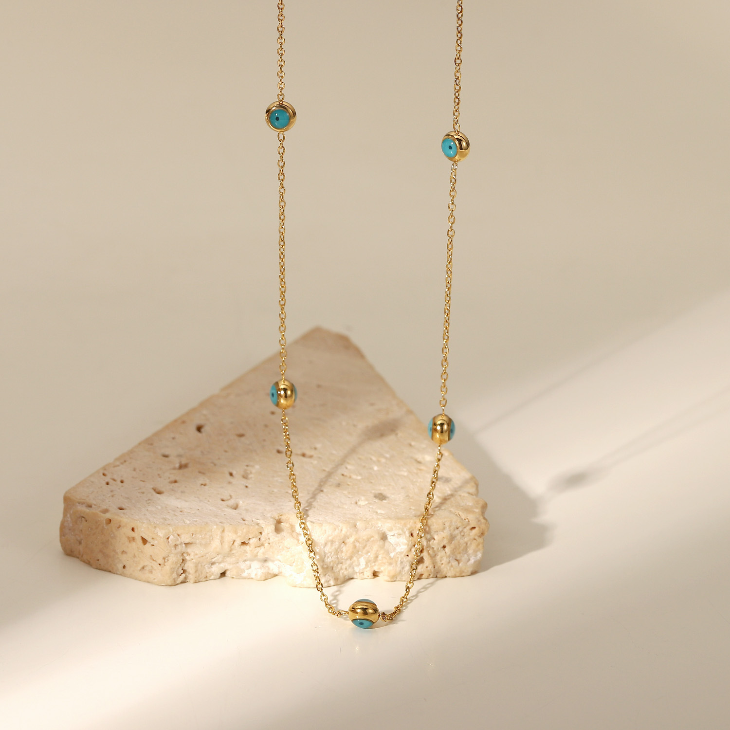 enamel, eye, gold color