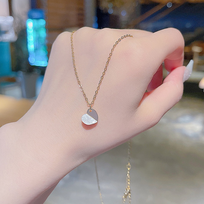 heart, gold color