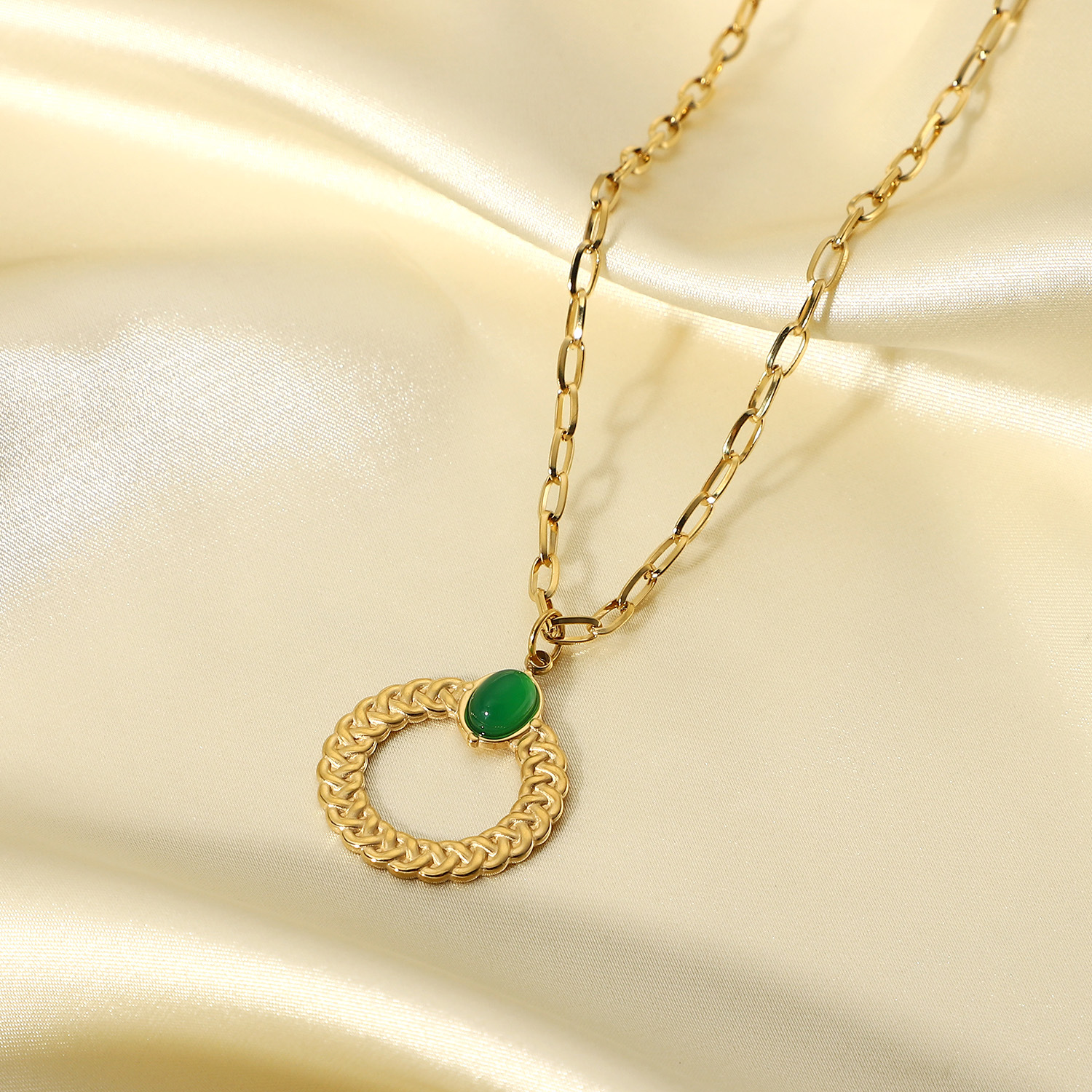 round ring, green jade