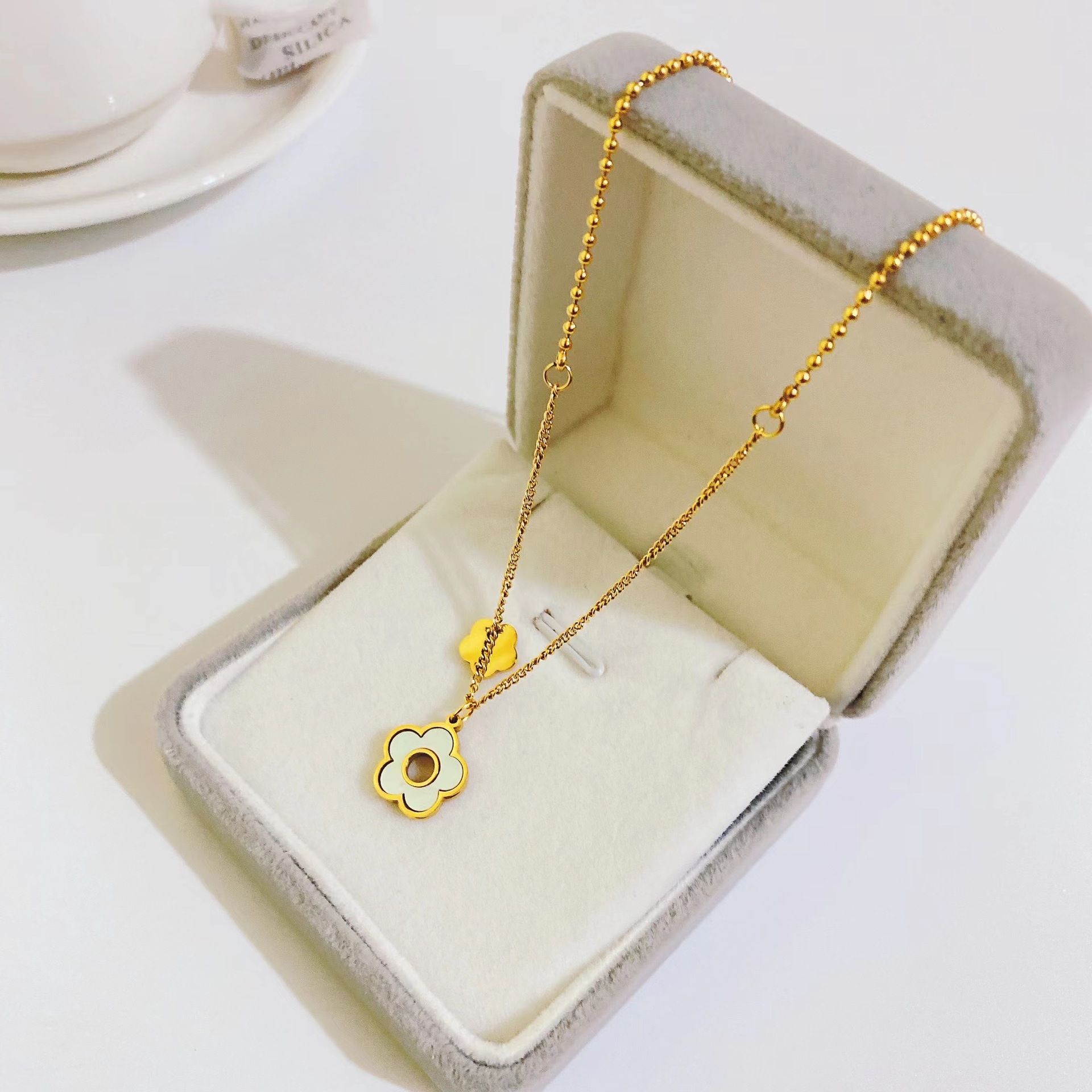 stainless steel, gold color