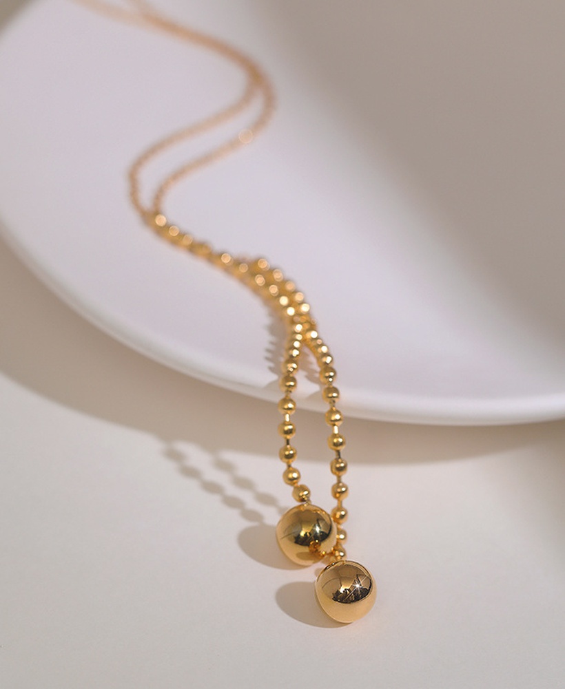 Long necklace, fashion