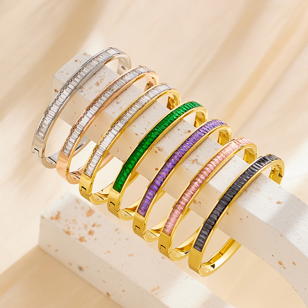 18K gold plated bangle
