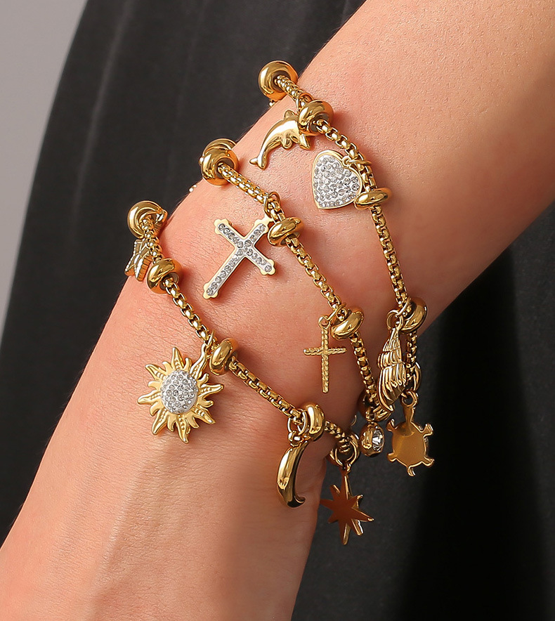Model Show Box Chain With Multi-element Pendant Diamond Bracelet